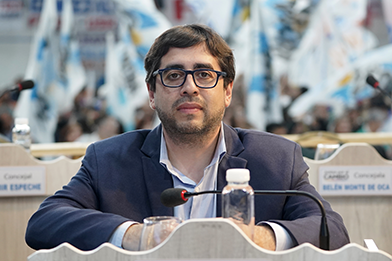Fernando Oyarzún